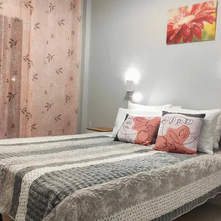 Asprokavos And Kávos