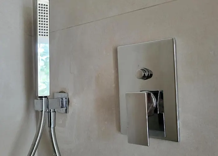 Apartman Asprokavos And *