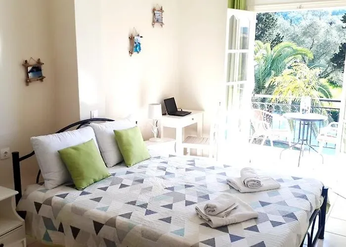 Apartamento Asprokavos And *